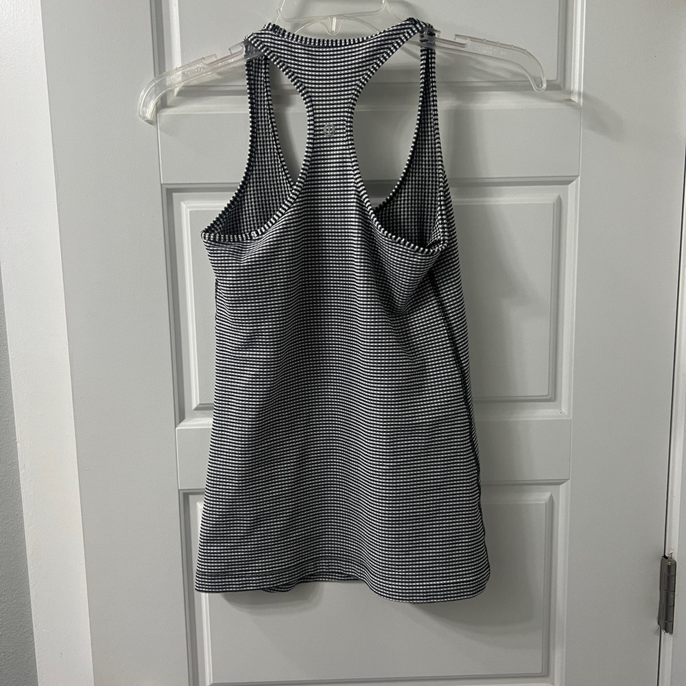 Lululemon Cool Racerback
Gingham Luon White Black size 4 or small - Picture 7 of 7